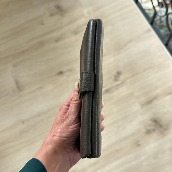 💕Vintage Gucci Clutch Wallet💕 - Picture 7 of 10